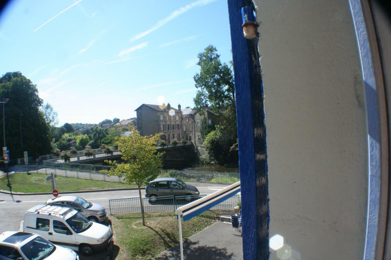 Appartement Les Berges de l'Ornain Bar-le-Duc Exterior foto